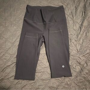 NWOT Lululemon In Focus Run Tights in Size 8 - Plum Shadow